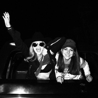 закрыт MEOW AVRIL