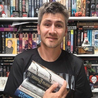 Книжный Дим📚𝗱𝗶𝗺_𝗿𝗲𝗮𝗱𝘀