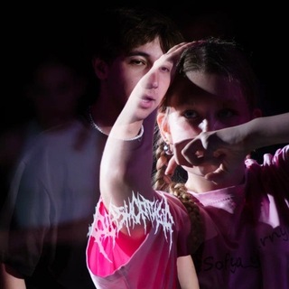 BARNY__DANCEEE