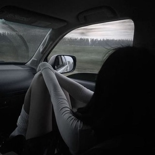 恨 ` 𝐤л𝐲бни𝐤𝐚 𝐜 п𝐞пл𝐨м