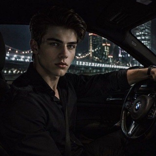 𝑙𝑒𝑒 𝑓𝑒𝑙𝑖𝑥.𝑓𝑎𝑛
