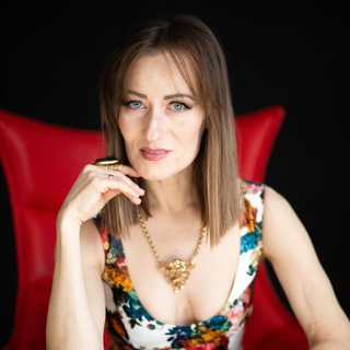 Полина Уханова. Мода для умных