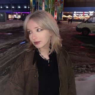 вискас валяется